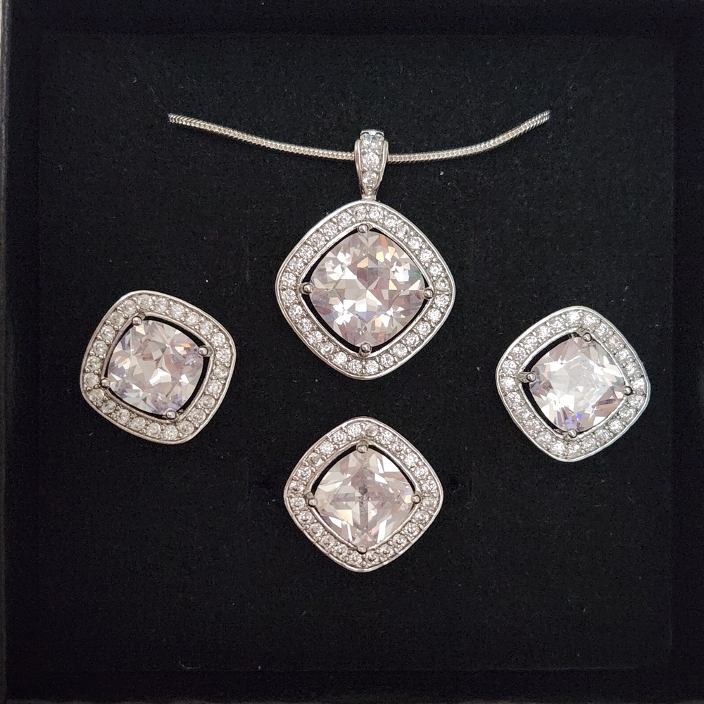 Sterling Silver And Crystal Jewelry Set